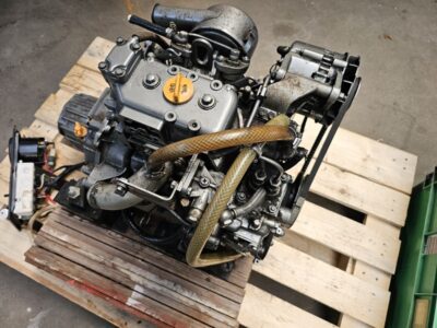 tekoop Yanmar 2gm20 diesel 2 cilinder 20 pk comnpleet dashboard keerkoppeling