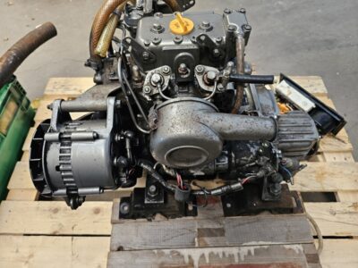 tekoop Yanmar 2gm20 diesel 2 cilinder 20 pk comnpleet dashboard keerkoppeling