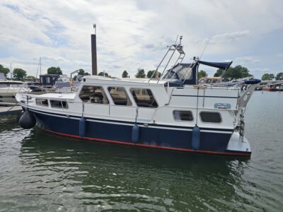 gruno motorboot inkoop verkoop 12m motorjacht met defect verkopen